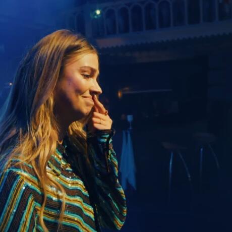 Roxy Dekker zorgt voor run op kaarten met eerste eigen shows in Paradiso